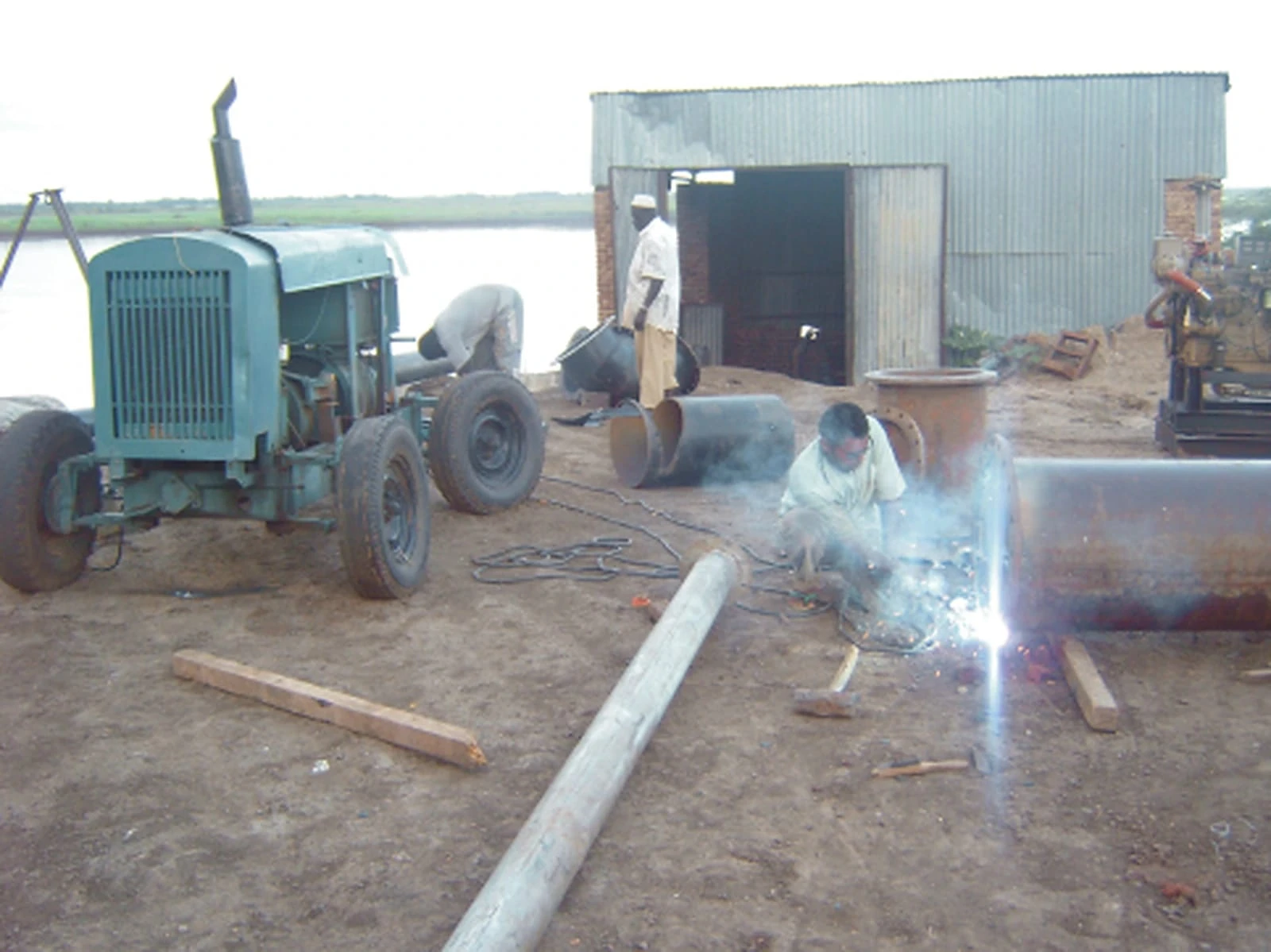 Abu Naama Pumps